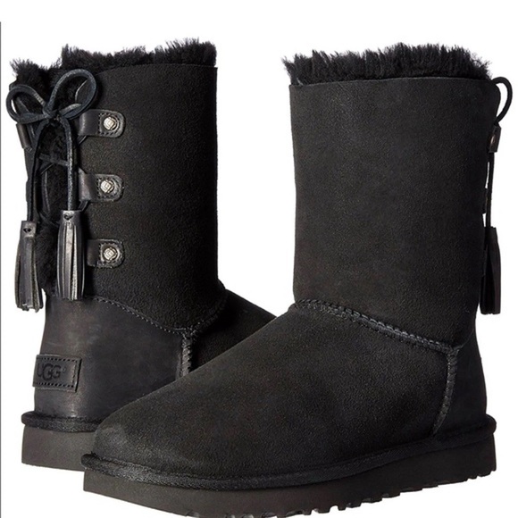 Ugg KristaBelle Lace Up Back Tassel Winter Boots Black Suede Size 8 NWOT - Picture 1 of 5